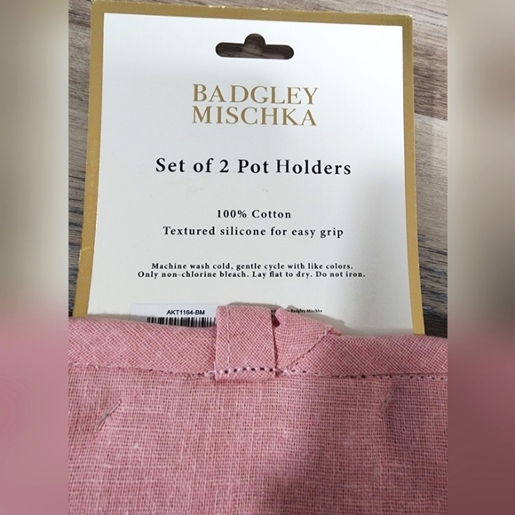 Badgley Mischka Set of Two Pot Holders with Grater and Ladle Gift Set - New Tags - Picture 4 of 5